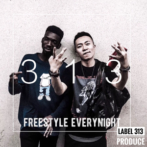 农村妇女野外做爰
