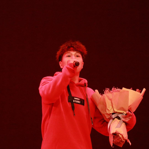 农村妇女野外做爰
